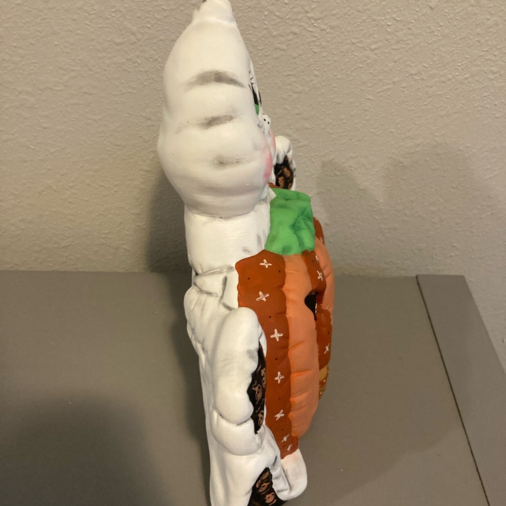 Vintage Ceramic Ghost with Pumpkin - Picture 4 of 11